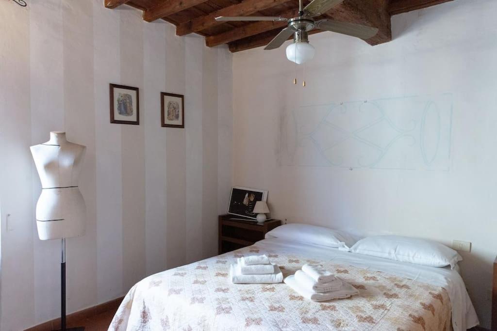 Charming By Piazza Santo Spirito * Florencia